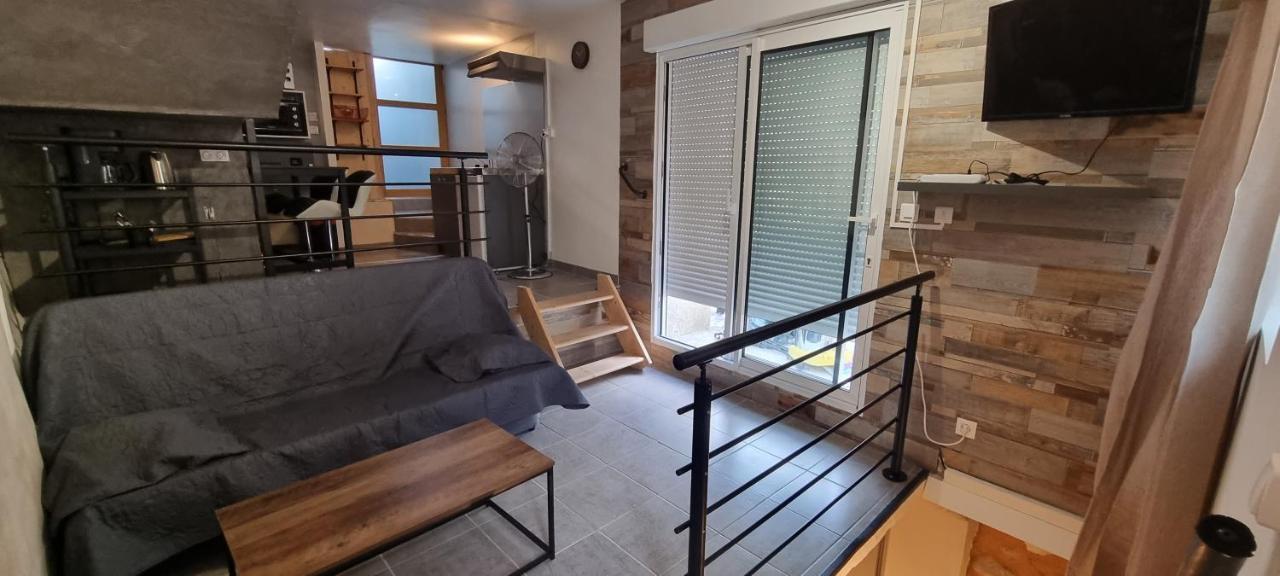 Maison De Village En Provence Avec Terrasse De 33M2 Saint-Roman-de-Malegarde Dış mekan fotoğraf