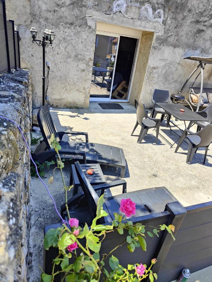 Maison De Village En Provence Avec Terrasse De 33M2 Saint-Roman-de-Malegarde Dış mekan fotoğraf